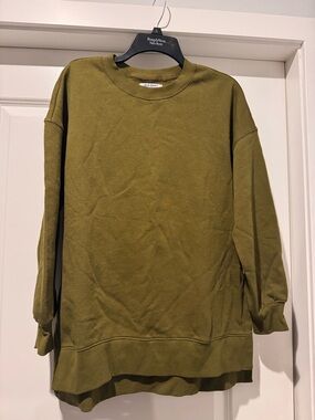 Old Navy Olive Crewneck Pullover Sweatshirt